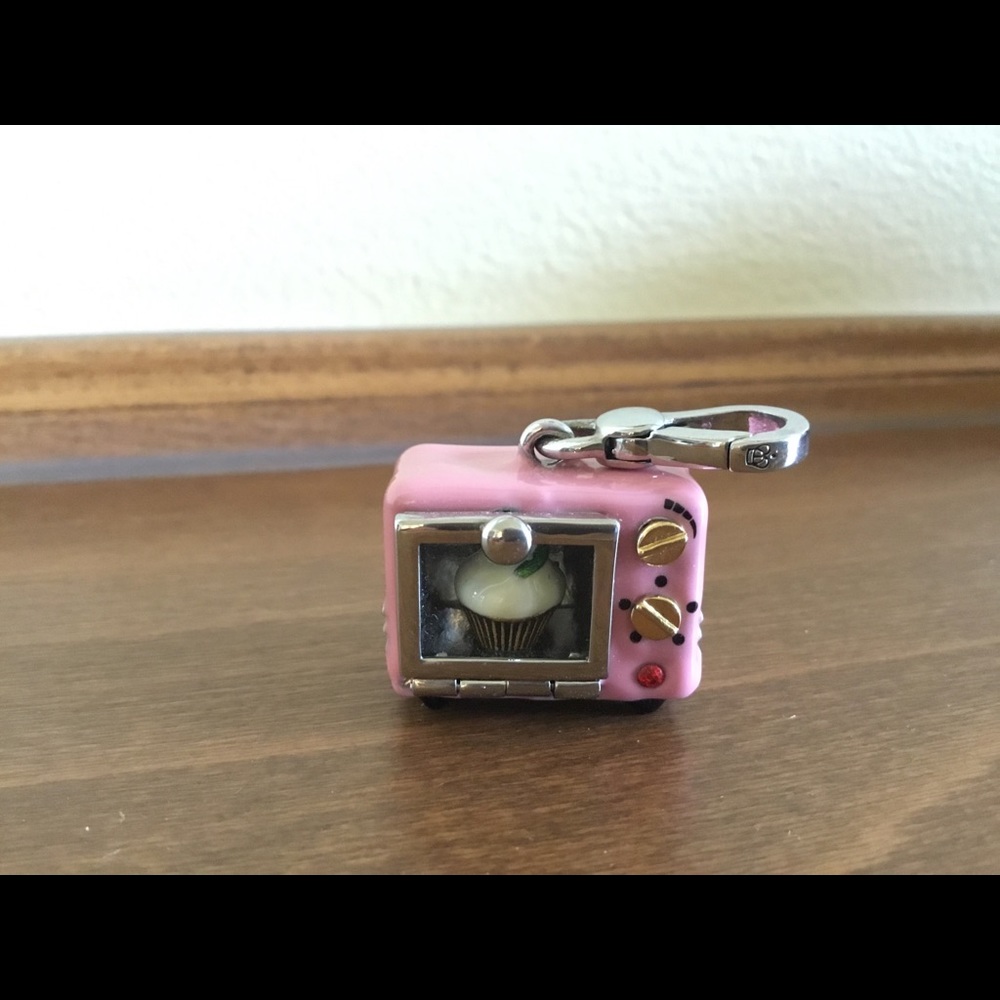 Juicy Couture pink oven charm